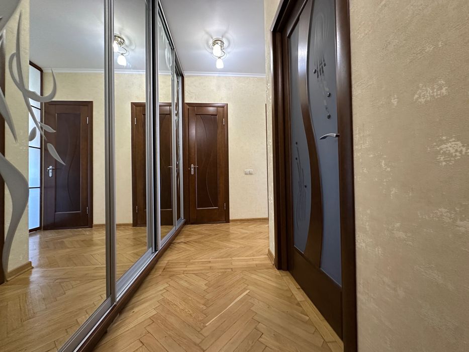 Без %, 2-к квартира з ремонтом, вул.Лятошинського, 28 Теремки