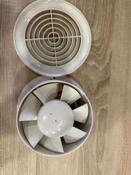 Витяжка у ванну туалет Vents. Витяжний вентилятор