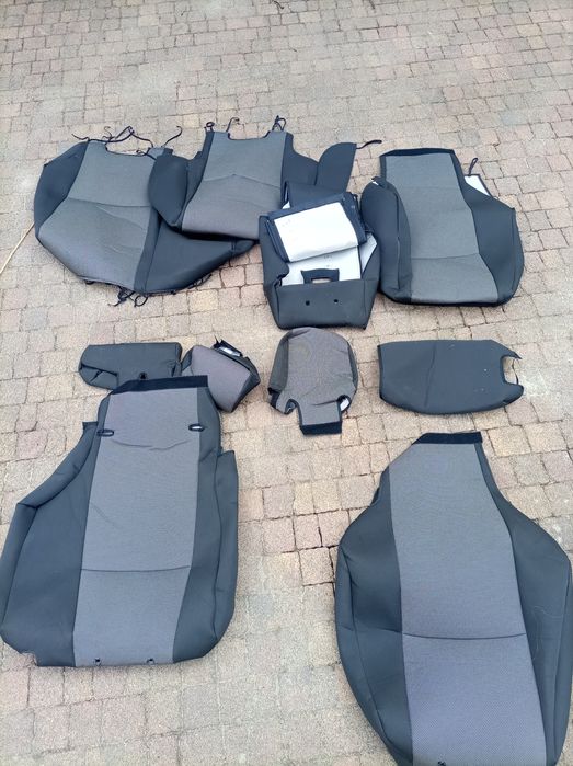 Pokrowce Toyota Land Cruiser j150