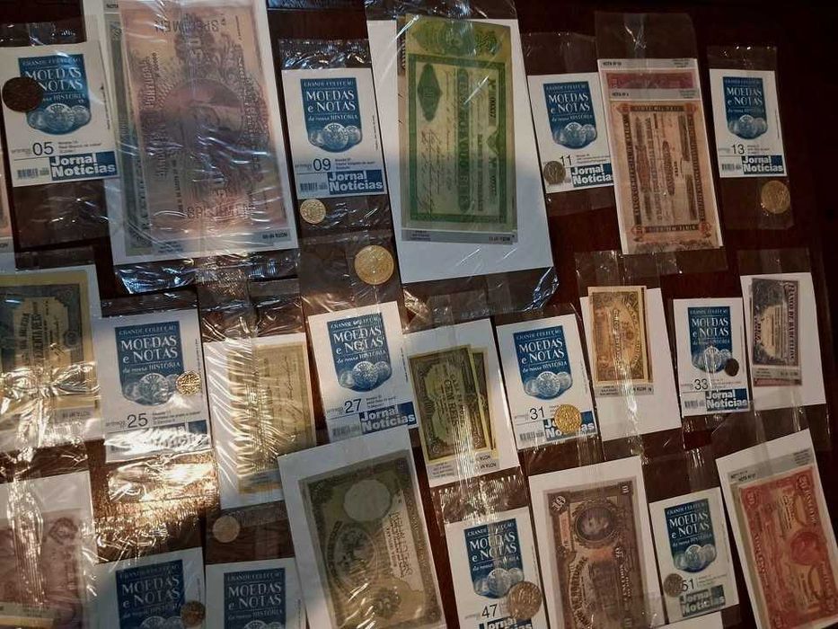 Grande Coleção Moedas e Notas JN
