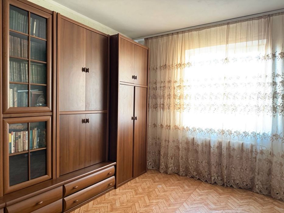 Продам просторную квартиру в Борисполь