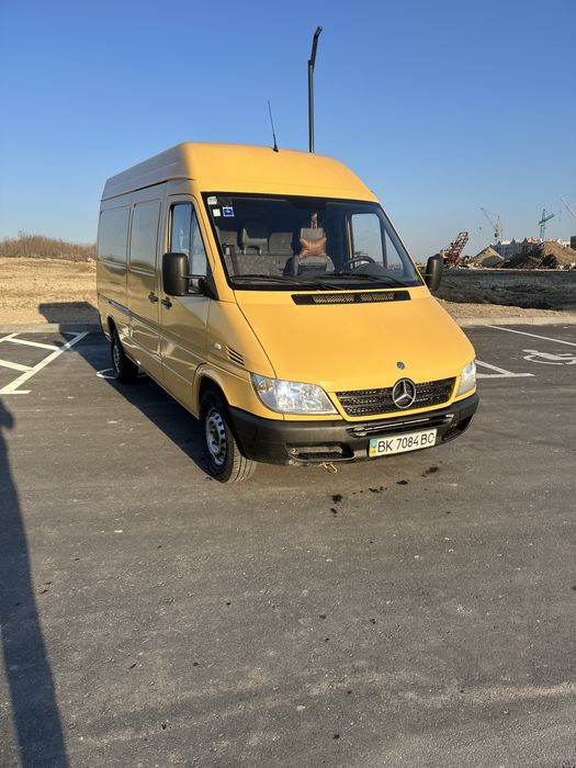 Mercedes sprinter