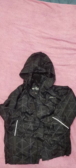 Куртка ветровка 128 см 7, 8 років
