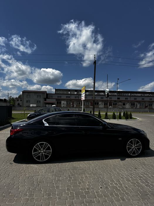 Infiniti q50 2.2d 2015