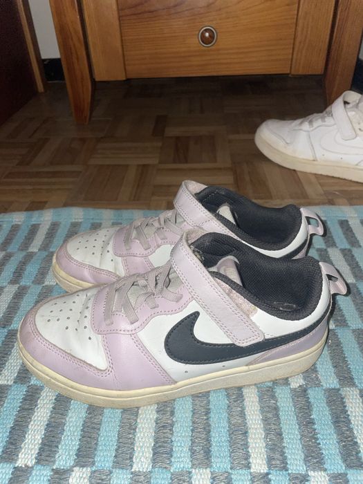 Tenis nike rosa e branco