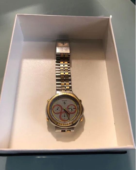 Relogio Ferrari com maquina Cartier - Peça rara - 1.990,00€