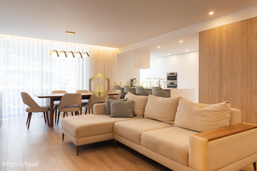 Apartamento T3 com Suíte, Escritório e Varanda Green Terrace no Porto