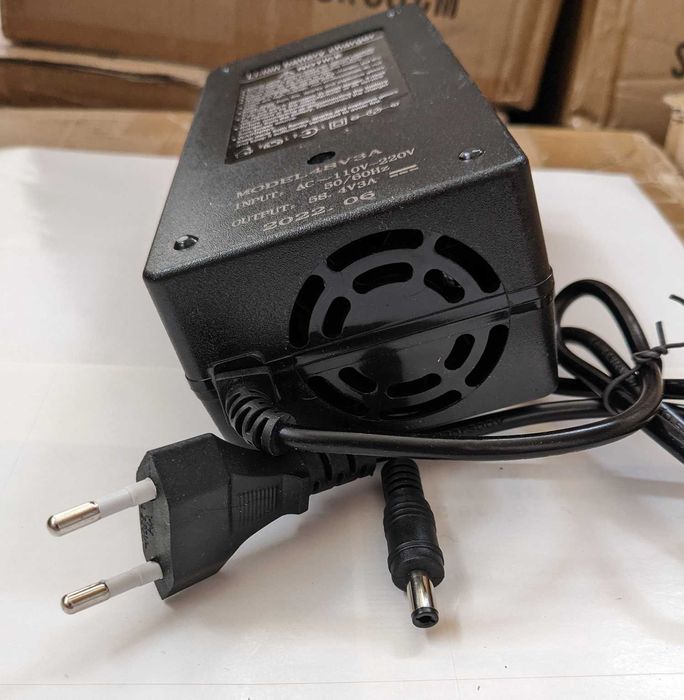 Зарядка зарядное 14,6 36 42 48 54.6 60 67.2 72 84v ток 3А 5A 10A 20А