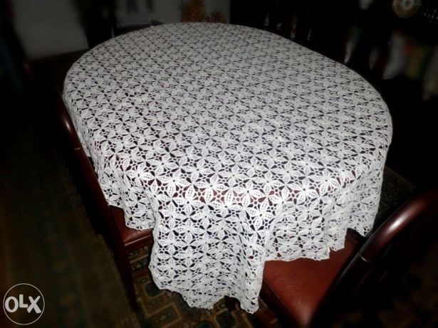 Toalha de mesa em renda