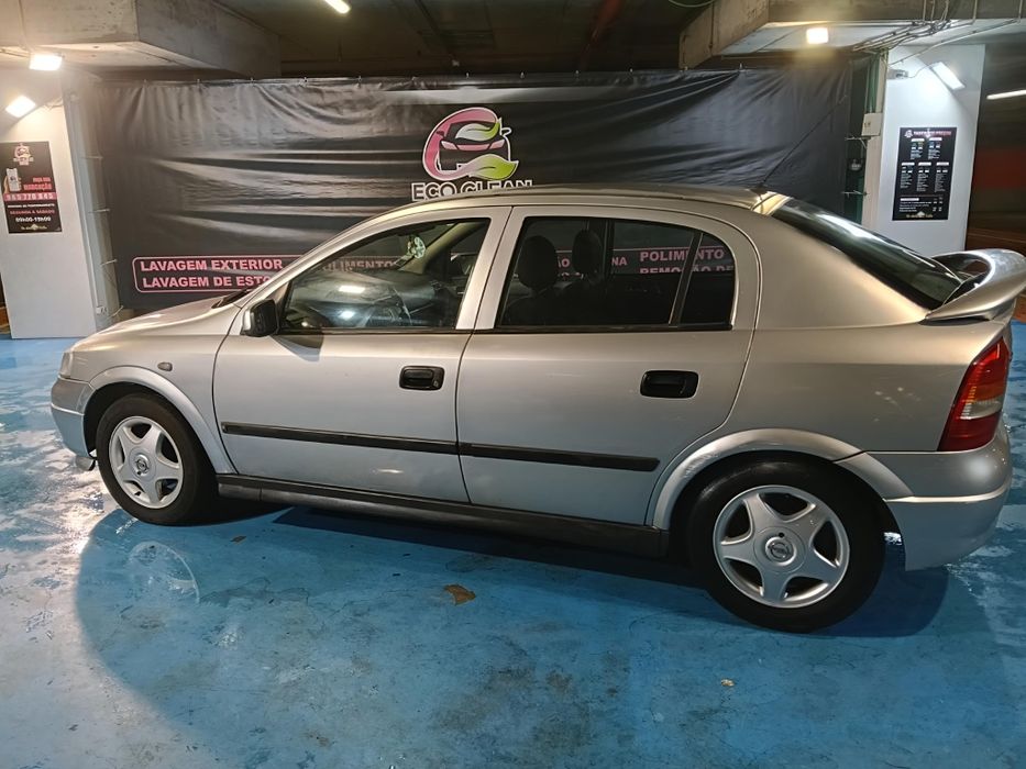 Opel astra impecável
