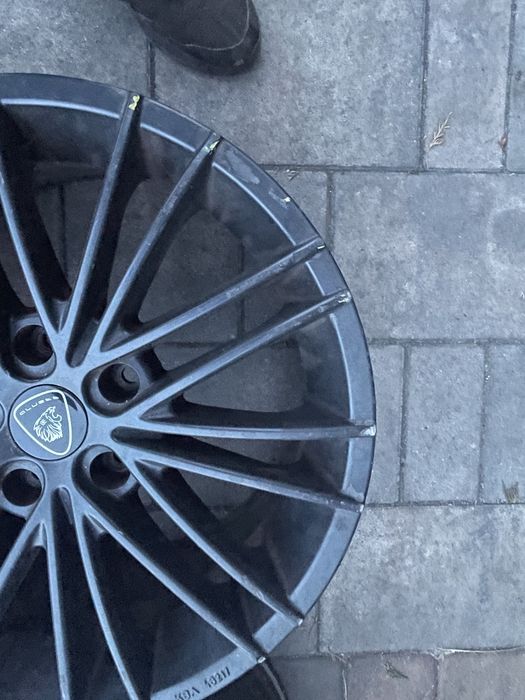 Sprzedam komplet  alufelg 17 cali