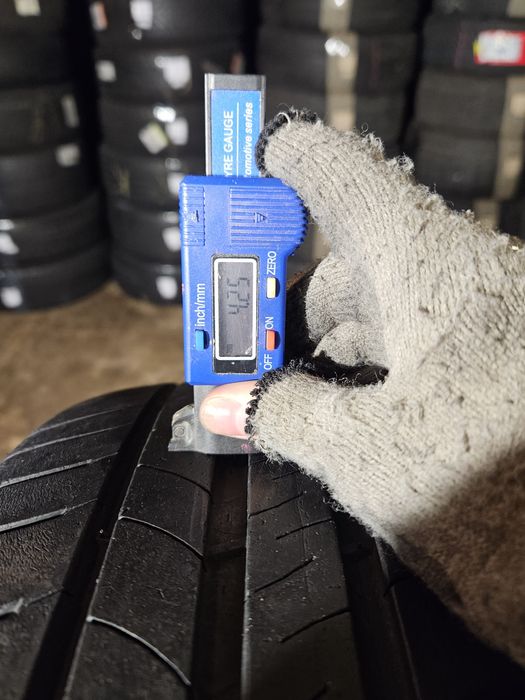 Michelin 195/65 r15 Energy Saver /// 4,25mm!!!