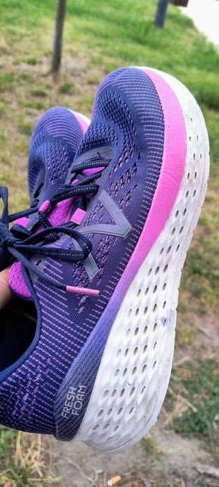 New Balance fresh foam r.40/25.5