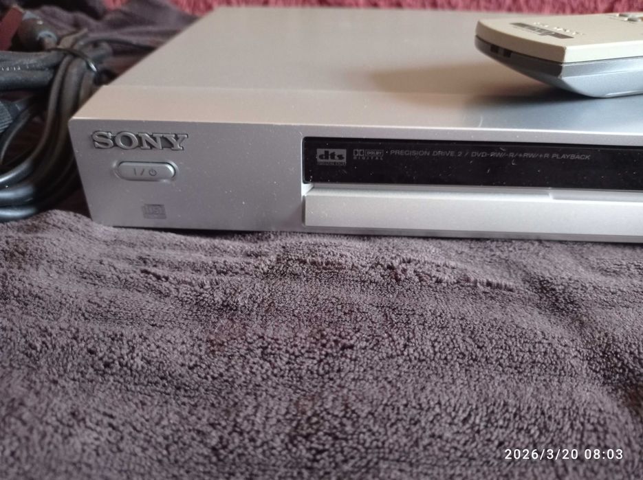 Odtwarzacz DVD CD Sony pilot kabel