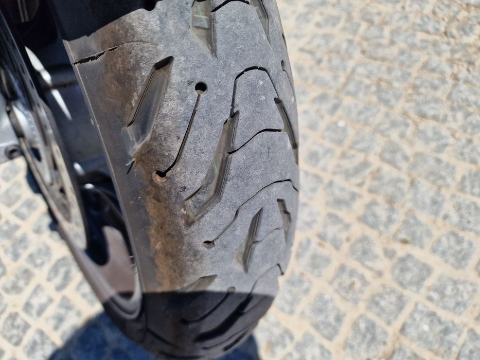 Honda nt700 em bom estado