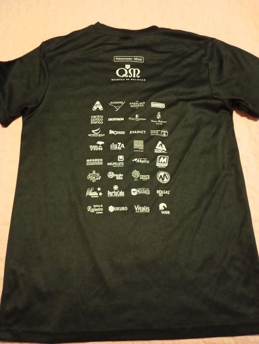 T-shirt desportiva Makito