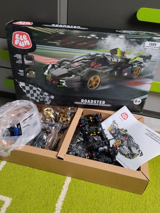 Ele fun Roadster 1309 elementów