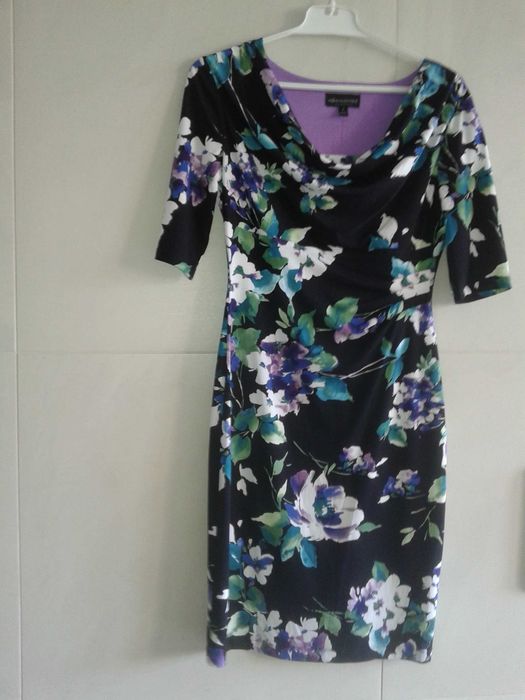 Piękna elegancka sukienka damska Connected apparei 36/ S