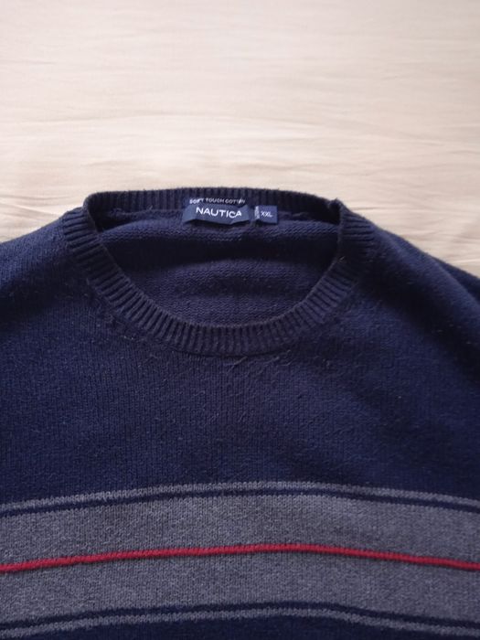 Pullover Azul Marinho decote redondo