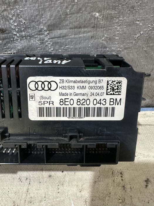 Panel Sterowania Nawiewu Klimatyzacji Audi A4 B7 8E0820043Bm