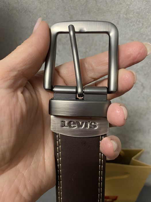 Чоловічий двосторонній шкіряний ремінь Levi’s / Двосторонній пасок Левіс