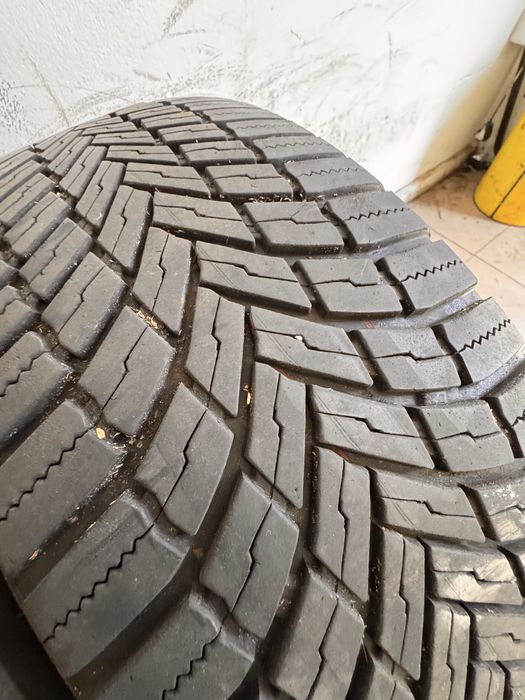 215/65/16 stan bdb 7mm 2024r cena za 2szt Bridgestone Weathercontrol