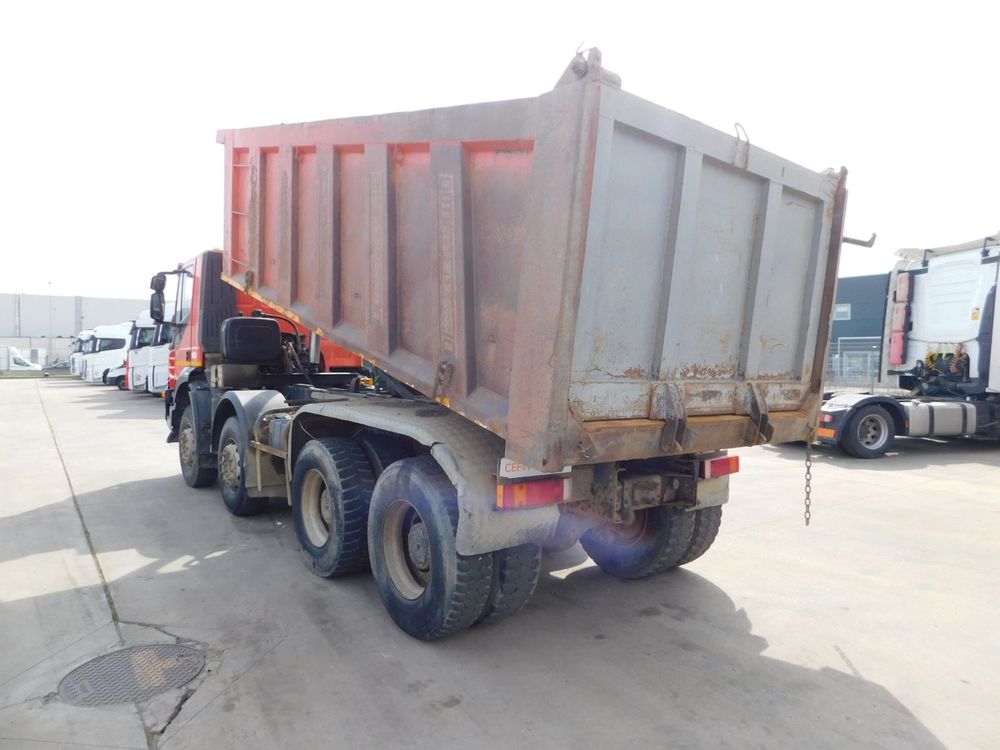alt