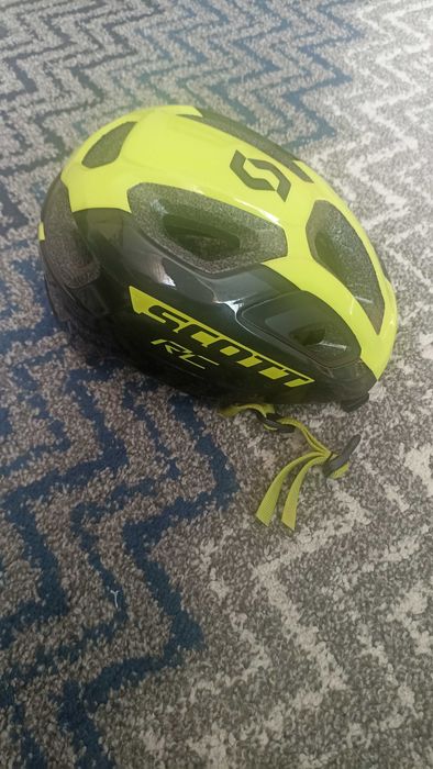 Rowerowy kask Scoot Rc