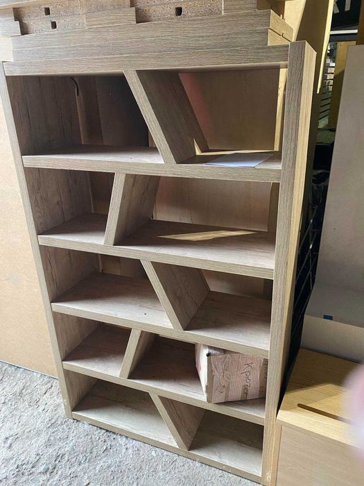 тумба под телевизор б/у полка для книг и декора