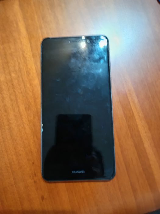 Huawei Y7 usado mas funciona bem
