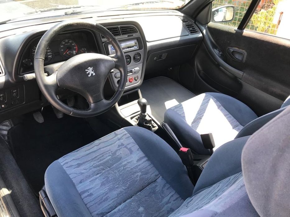 Peugeot 306 cabrio 1.600 foto 2