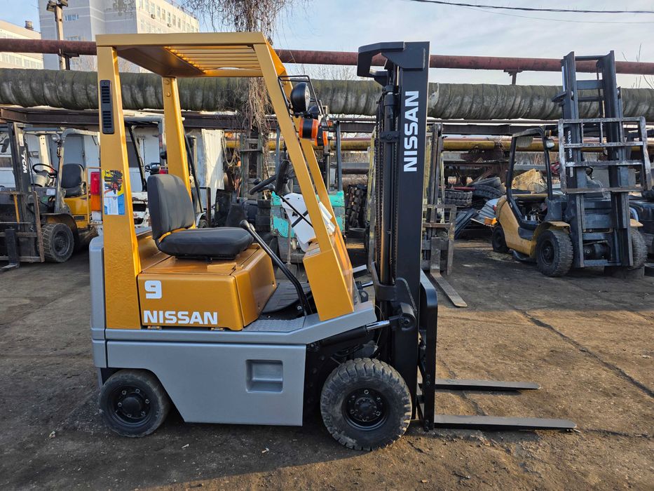 Навантажувач вилковий NISSAN NASH01M09