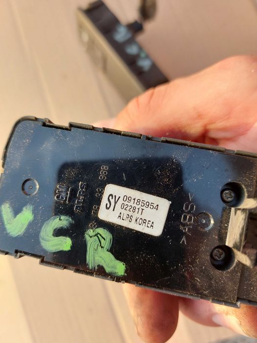 Przełaczniki Przełacznik szyb Opel vectra c signum 02-08r kpl ORG