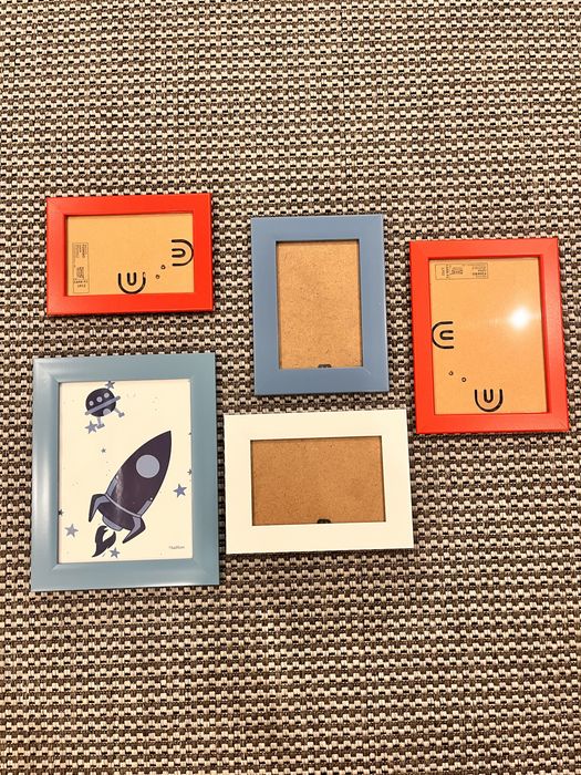 Zestaw 5 kolorowych ramek