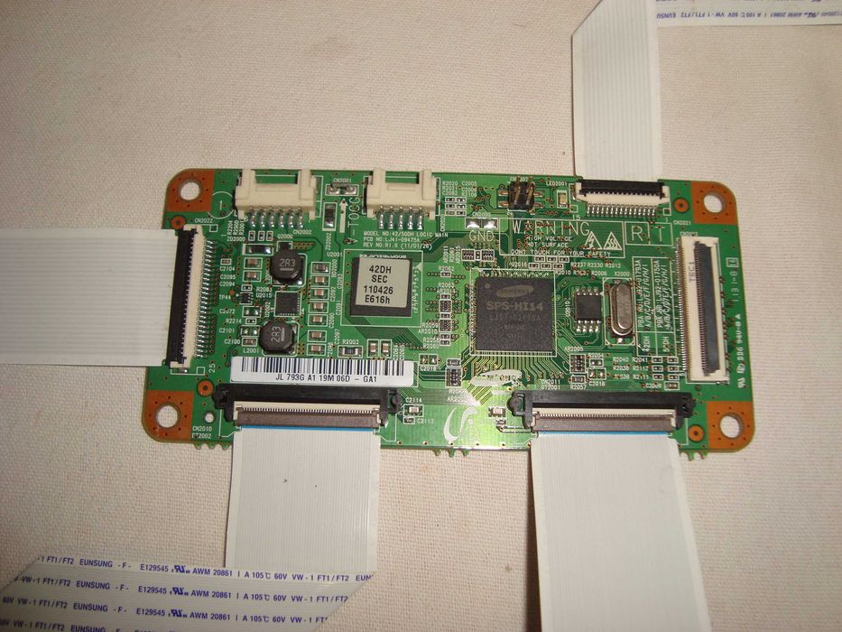 Лоджик  LOGIC PS43D450A2W демонтаж 100% рабочий.