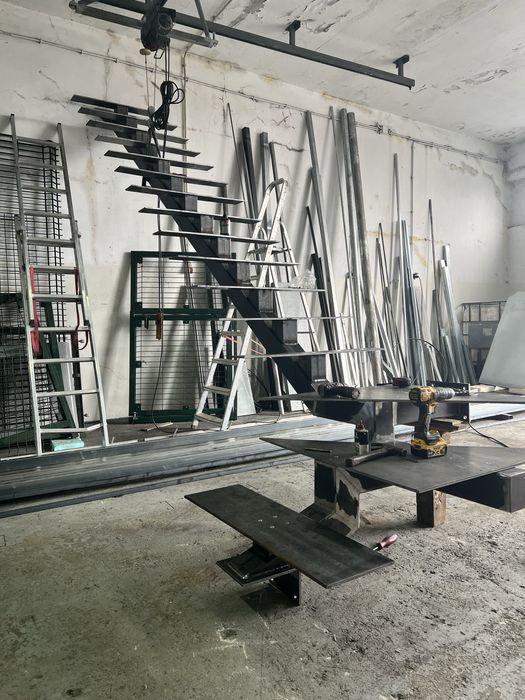 Serralharia – Trabalhos em Ferro , inox e aluminio