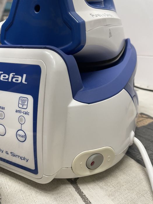 Ferro de engomodar novo