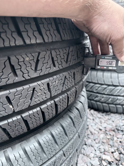 225 65 16 Pirelli Carrier Winter 90% 2024 Шини Зима