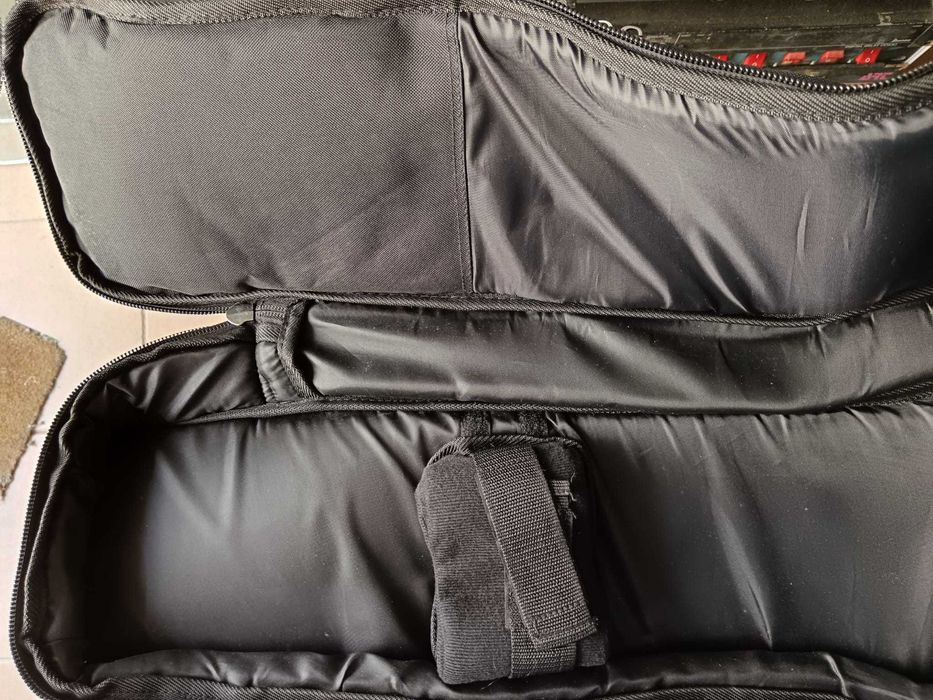 906 GBP-EE04 Explorer style gigbag. Excellent.