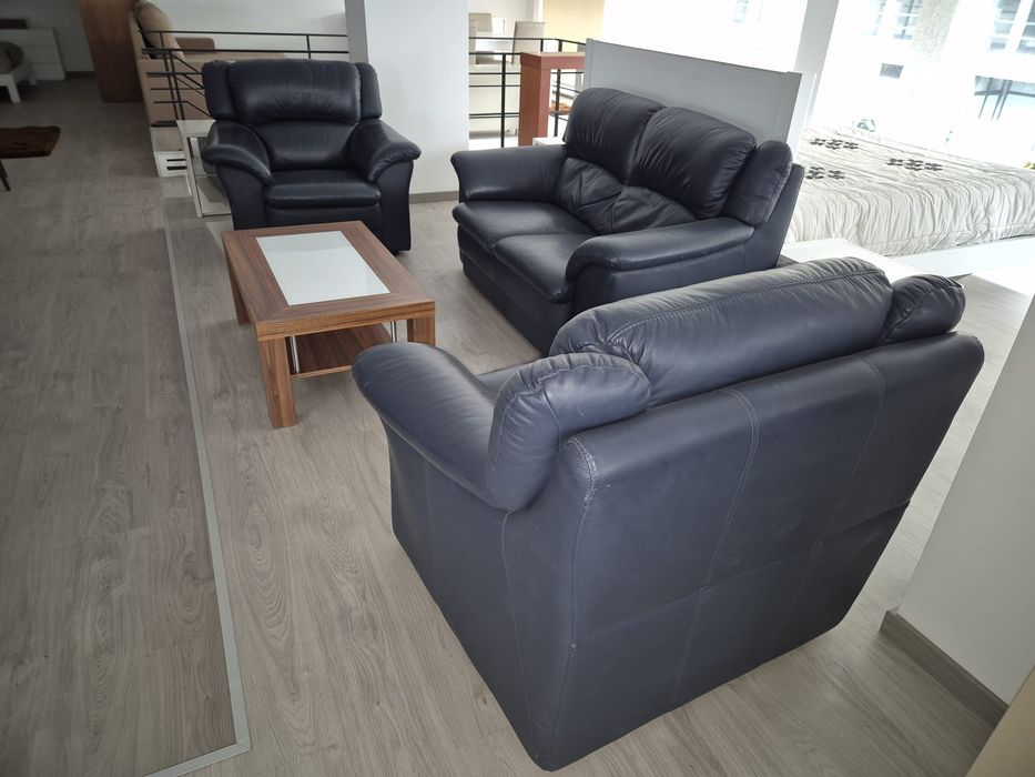 Sofas pele natural azul