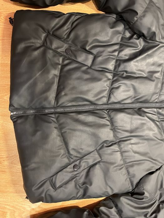 Kurtka zimowa damska czarna roz. S