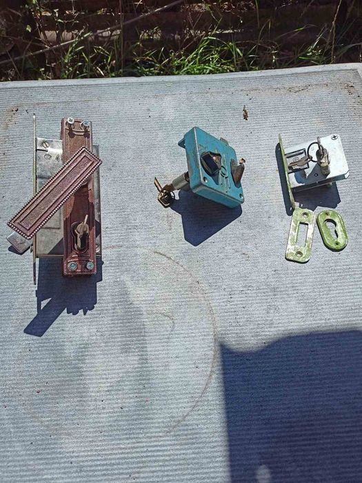 Замки дверные рабочие