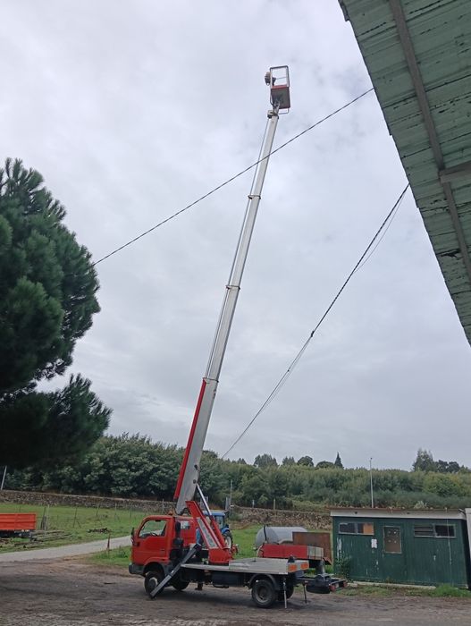 Grua barquinha 20 metros