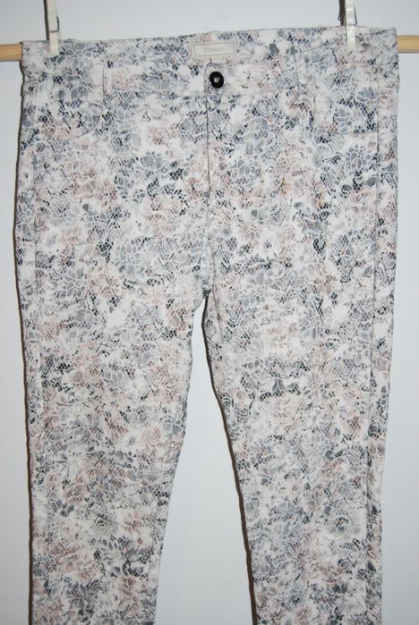 Spodnie a'la koronka Cream 44