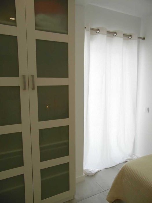 CASA BELLA VISTA -T2, pé p/praia, CENTRAL e estacionamento - QUARTEIRA