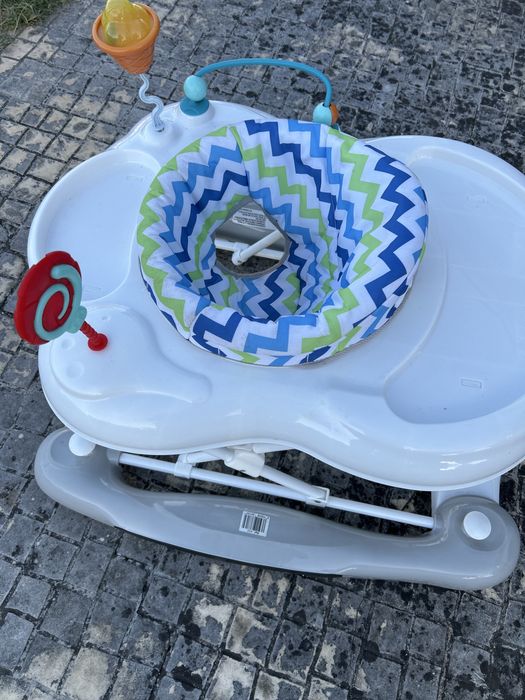 Bebe Aranha Fixa e Movel para aprender a caminhar