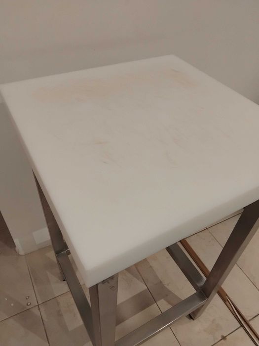Cepo com estrutura de inox , dimensoes 450x450x850 c/ tampo rilene branco 500x500x50mm