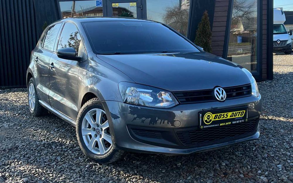 ID
51202

Volkswagen Polo 2010 у відмінному стані! Надійний та економічний міський автомобіль, ідеально підходить для поїздок по місту та за його межами. Бензин 1.2–1.6 MPI, передній привід — авто повністю готове до експлуатації.

Комфорт: кондиціонер, електросклопідйомники, центральний замок і підігрів передніх сидінь. Мультимедіа: радіо/CD/MP3, AUX/USB, якісний звук. Безпека: подушки, ABS, ESP/ASR, іммобілайзер, ISOFIX для дітей. Ідеальний варіант для тих, хто шукає доглянутий, надійний і зручний автомобіль.