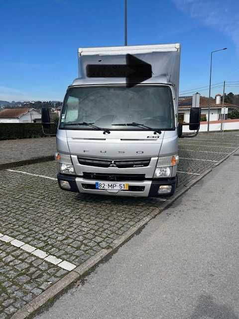 Viatura Ligeira de Mercadorias – Semi-Nova