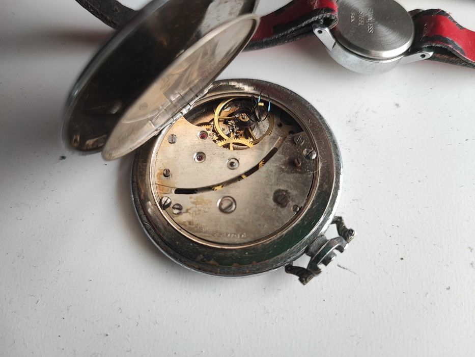 Lote de relógios para peças ou reparação